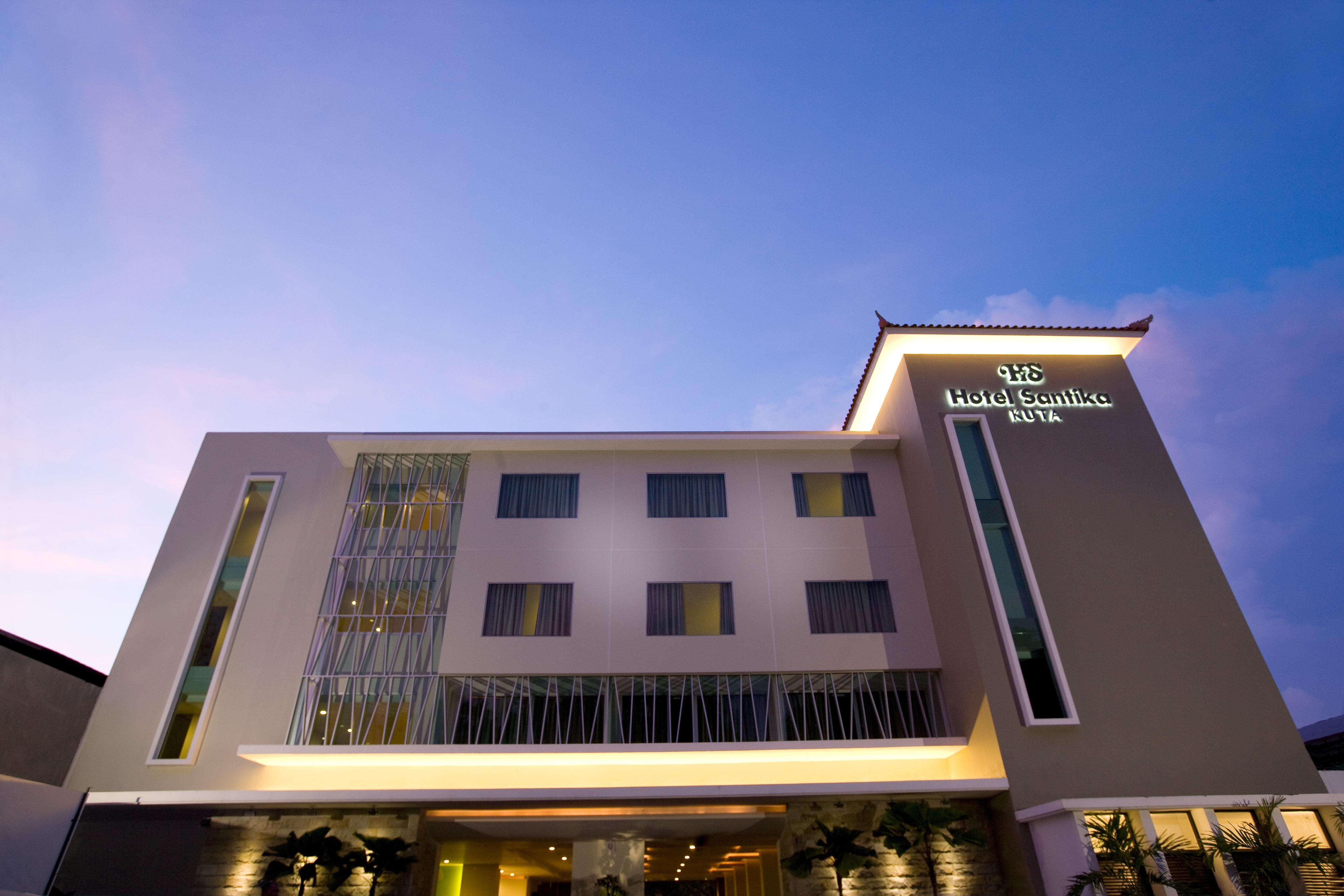Hotel Santika Kuta Кута Екстер'єр фото