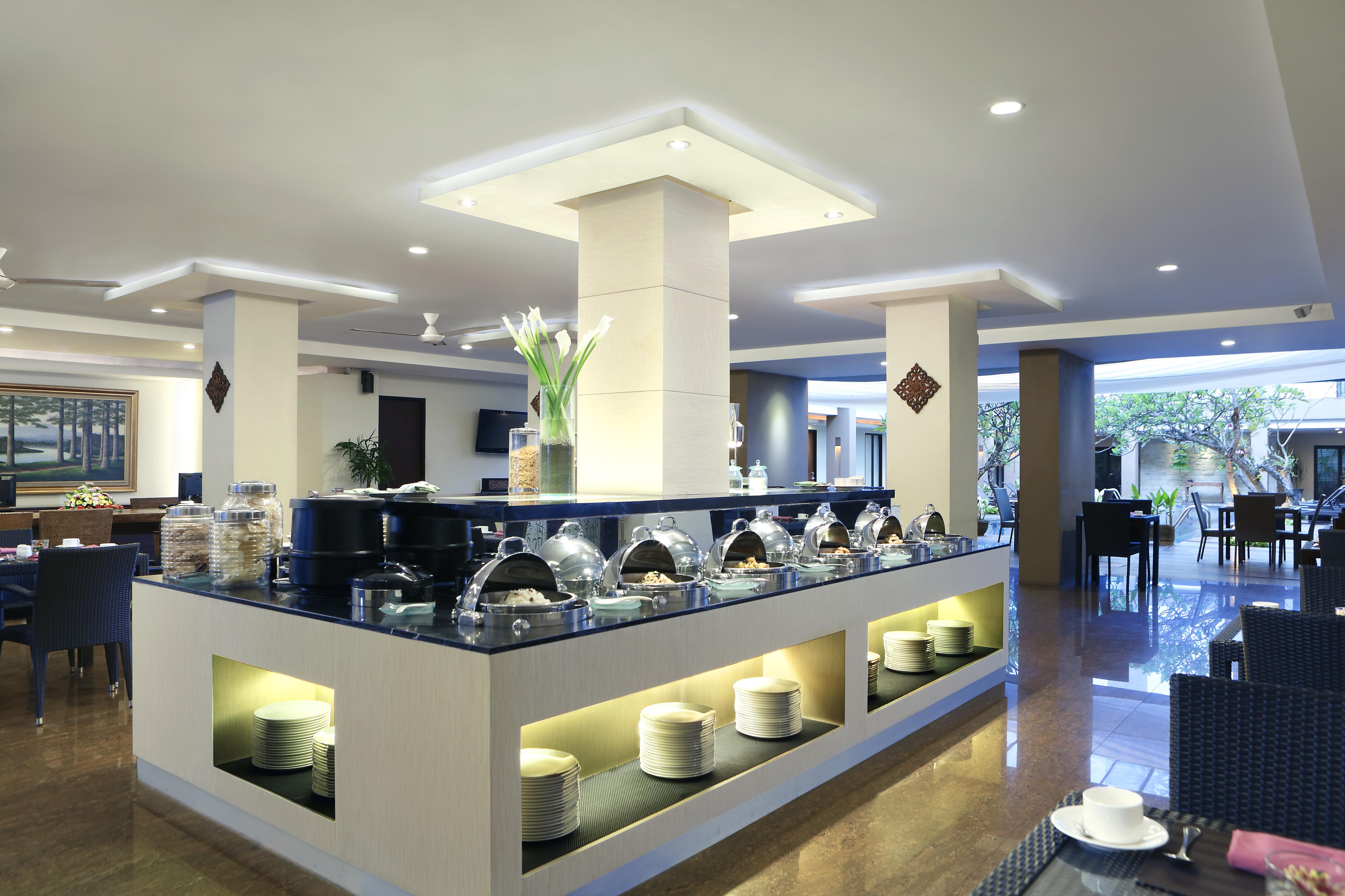 Hotel Santika Kuta Кута Екстер'єр фото
